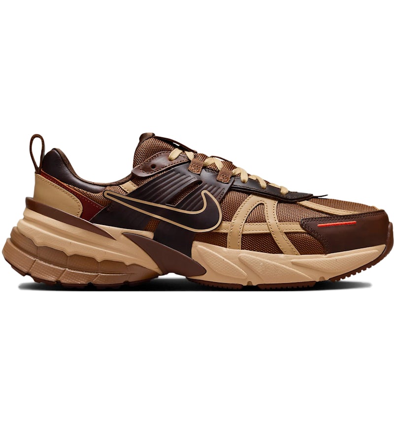 Nike V2K Run
Light British Tan Sesame