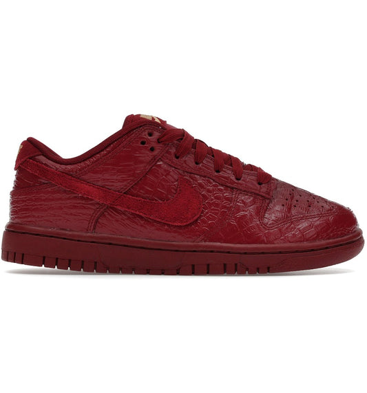 Nike Dunk Low
Crocodile Team Red